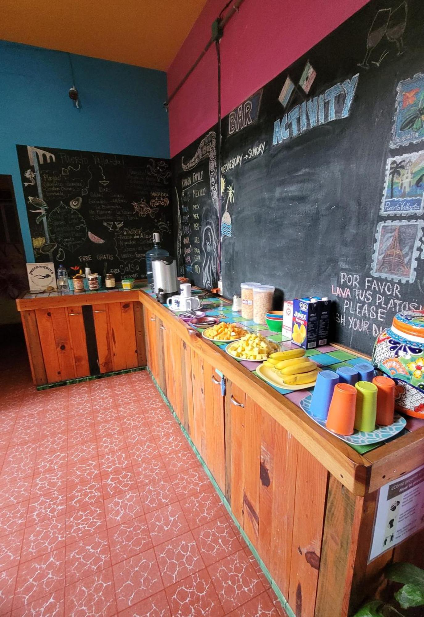 Casa Kraken Hostel Puerto Vallarta Luaran gambar