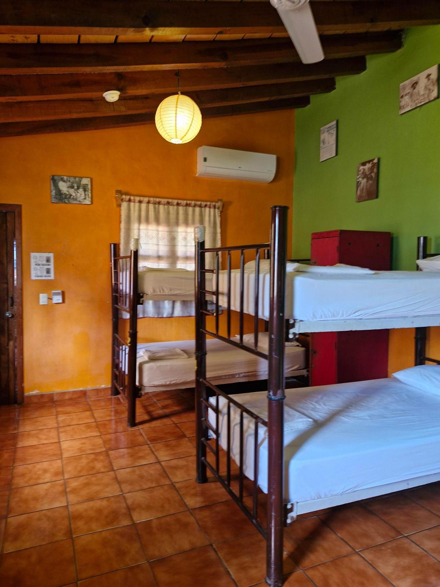 Casa Kraken Hostel Puerto Vallarta Luaran gambar