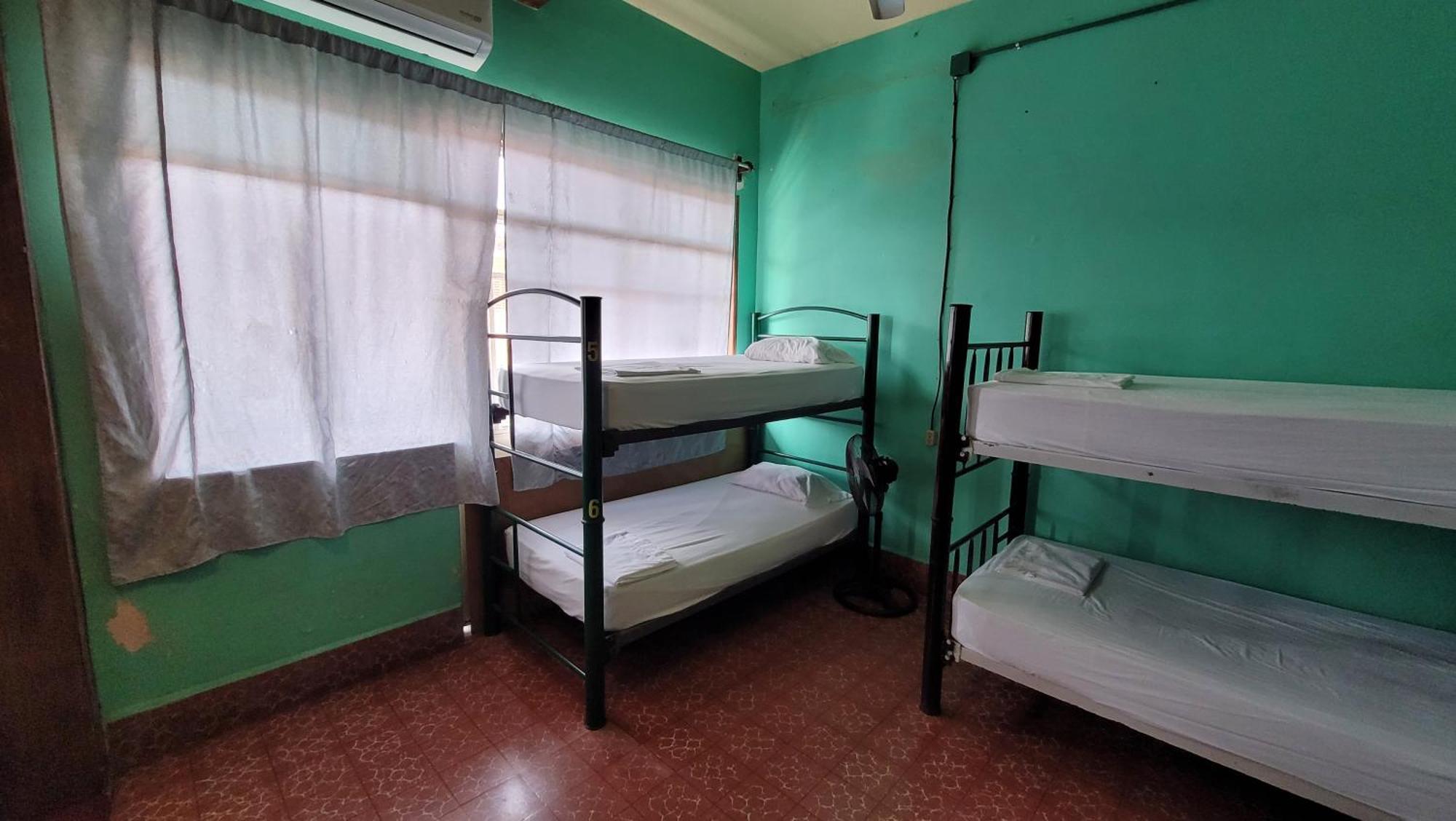 Casa Kraken Hostel Puerto Vallarta Luaran gambar